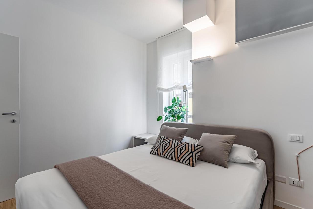 Milano Apartments S Agostino - Porta Genova Экстерьер фото