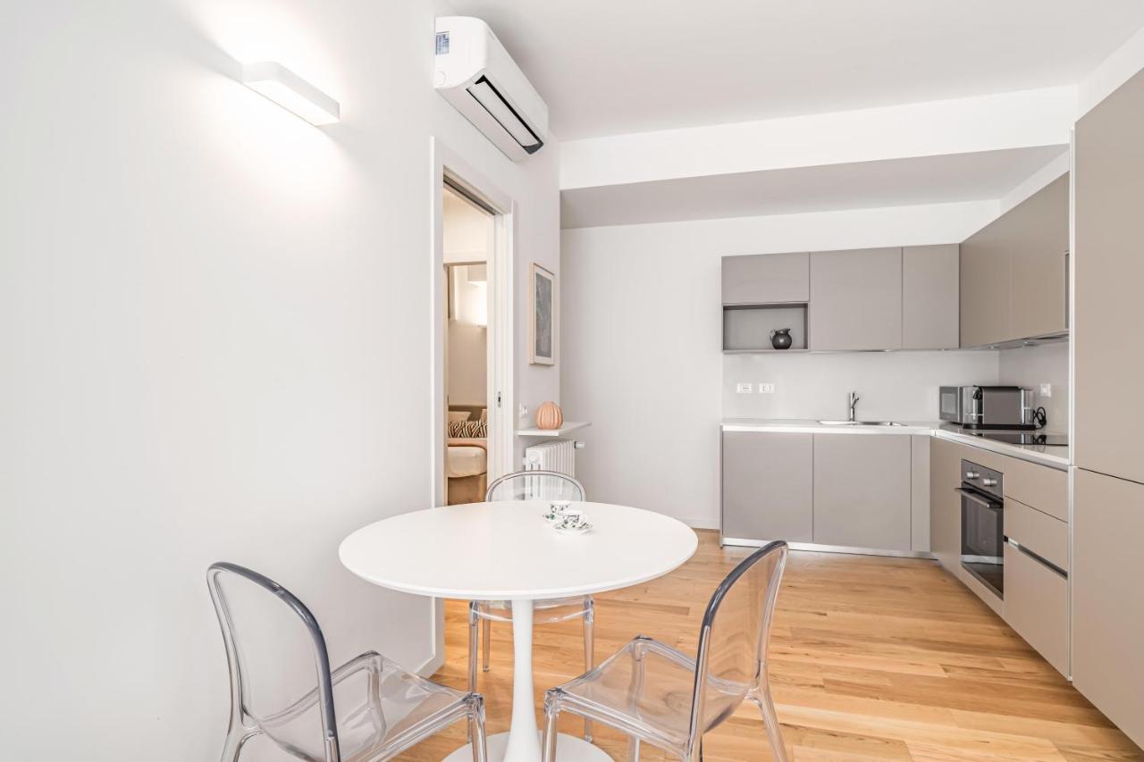 Milano Apartments S Agostino - Porta Genova Экстерьер фото