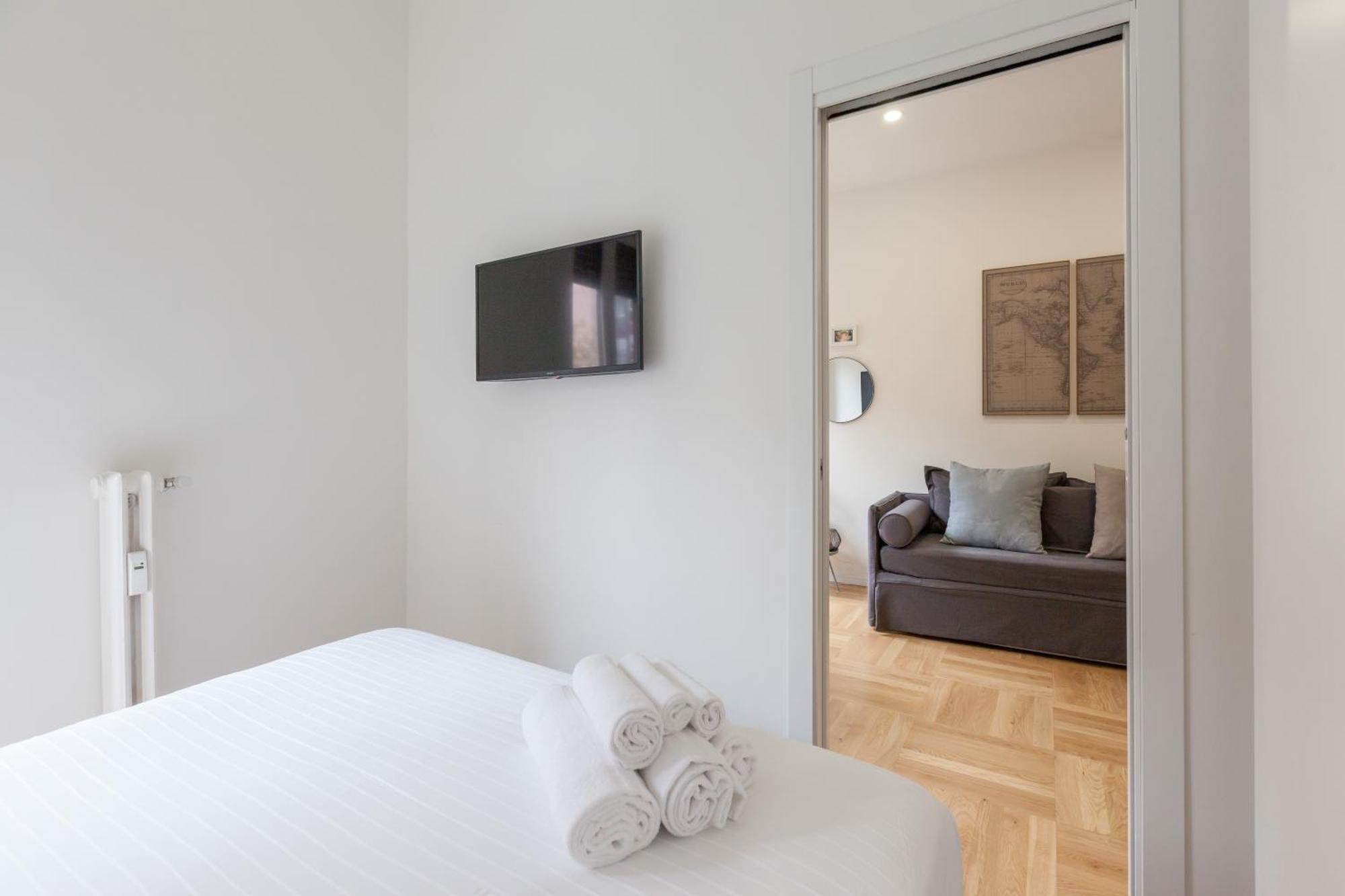 Milano Apartments S Agostino - Porta Genova Экстерьер фото